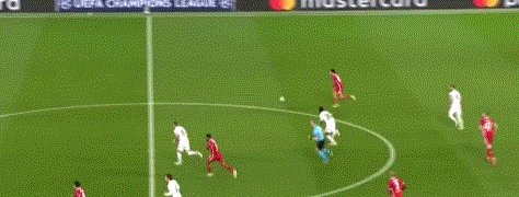 1618431138969089542.gif 球友会-【欧冠】本泽马中柱库尔图瓦力扑 皇马平利物浦晋级