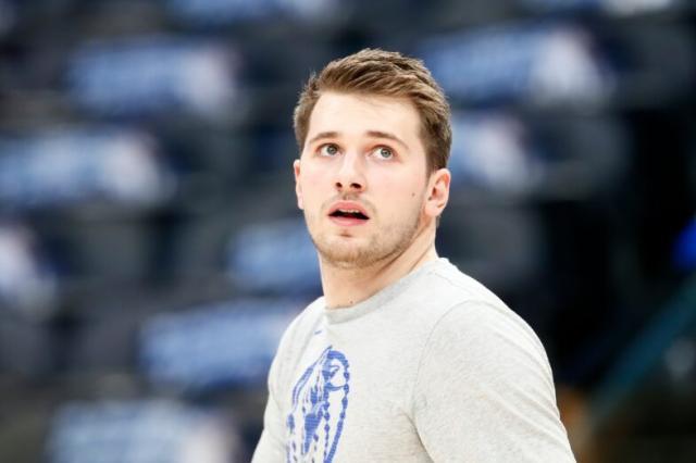 qyh-投票记者畅聊MVP争夺形势 东契奇还有机会逆袭吗？